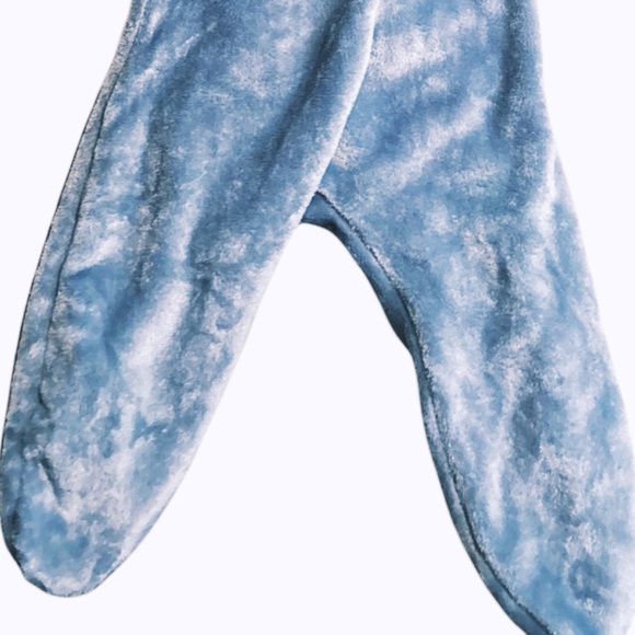 Plush Shark Costume Onesie Pajamas Blanket - Picture 8 of 16